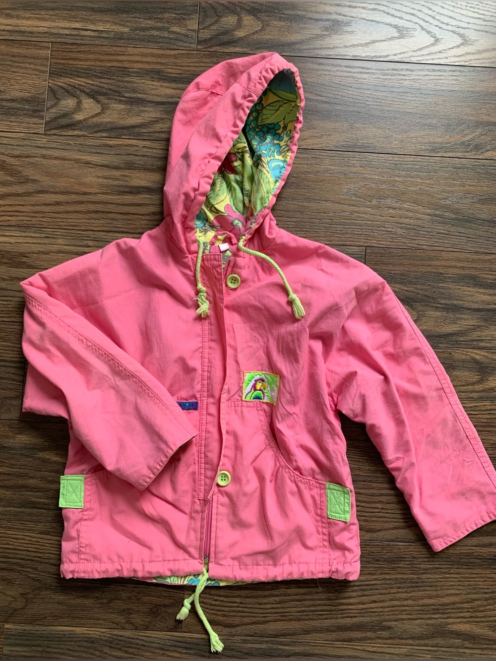 Cute Vintage Jacket Size 4-5yrs